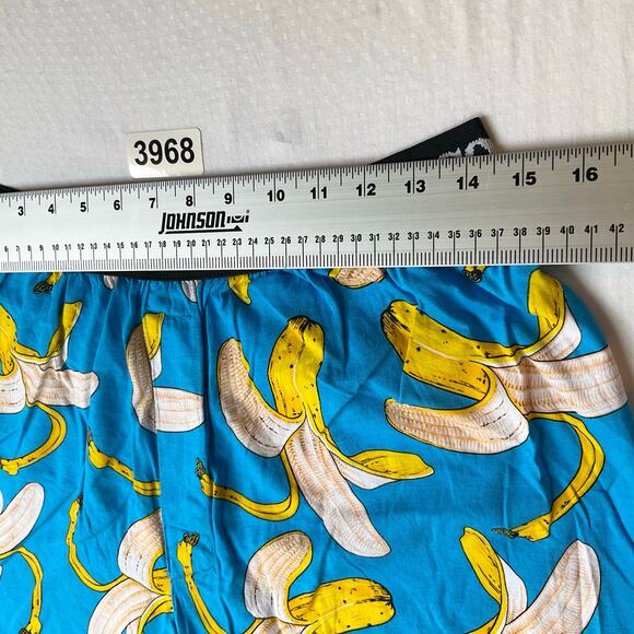 Left Coast Men Shorts size L (36-38) Blue Bananas Elastic Waist Comfy Half Split - Picture 2 of 9